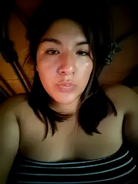 Maflorimi00 online show from May 1, 10:03 pm