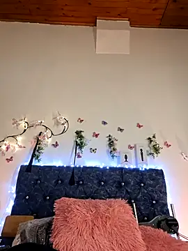 Snapshot of biianca_1 chatting on February 3, 6:02 pm biianca 1 online show from February 3, 6:02 pm