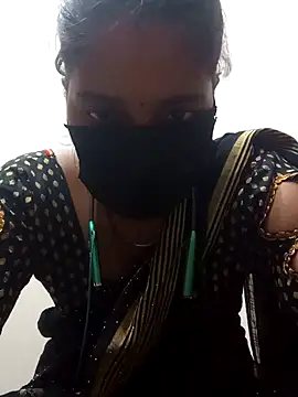 Snapshot of 3USHA chatting on October 24, 3:52 pm 3USHA online show from October 24, 3:52 pm