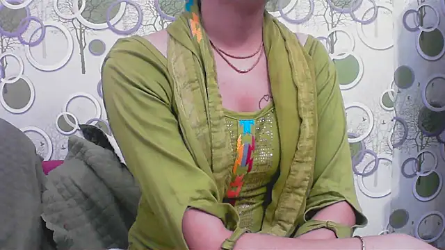 Snapshot of elize__ chatting on February 15, 9:41 am elize online show from February 15, 9:41 am