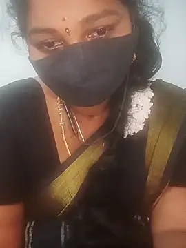 Rojaa009 online show from October 4, 5:55 pm