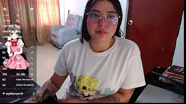 Snapshot of Hanna-11 chatting on October 27, 7:29 pm Hanna-11 online show from October 27, 7:29 pm