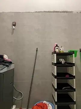 Handydila online show from October 25, 2:30 am