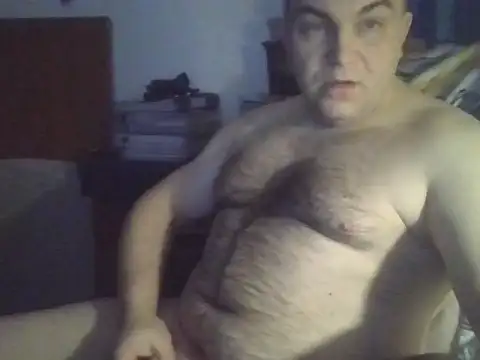 Snapshot of habartek85 chatting on February 13, 3:13 am habartek85 online show from February 13, 3:13 am