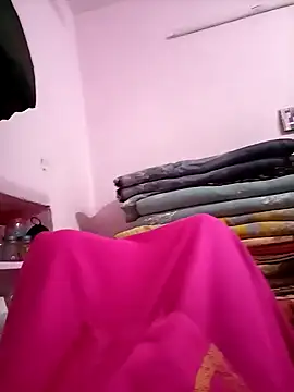 Snapshot of twpatil chatting on October 16, 2:01 am twpatil online show from October 16, 2:01 am