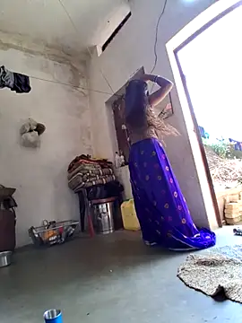 RAYI Queen 3 online show from September 12, 5:40 am