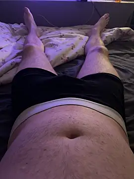 Snapshot of naughtycoupl98 chatting on April 12, 1:21 am naughtycoupl98 online show from April 12, 1:21 am