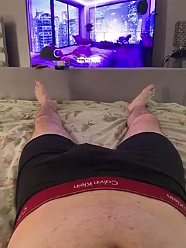 Snapshot of naughtycoupl98 chatting on April 13, 2:55 pm naughtycoupl98 online show from April 13, 2:55 pm