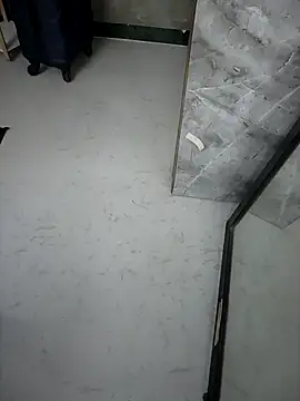 Snapshot of _Danny__ chatting on October 31, 4:08 pm Danny online show from October 31, 4:08 pm