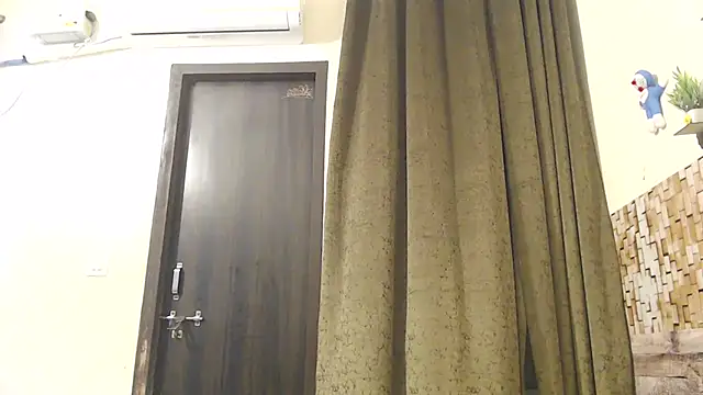 Snapshot of Aarohi_An chatting on July 29, 12:58 pm Aarohi An online show from July 29, 12:58 pm