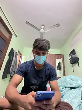 Snapshot of Mr_Cajonny0 chatting on December 3, 3:43 pm Mr Cajonny0 online show from December 3, 3:43 pm