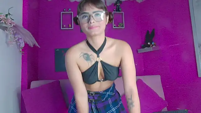 Snapshot of Agatha_Lanee chatting on September 13, 6:51 pm Agatha Lanee online show from September 13, 6:51 pm