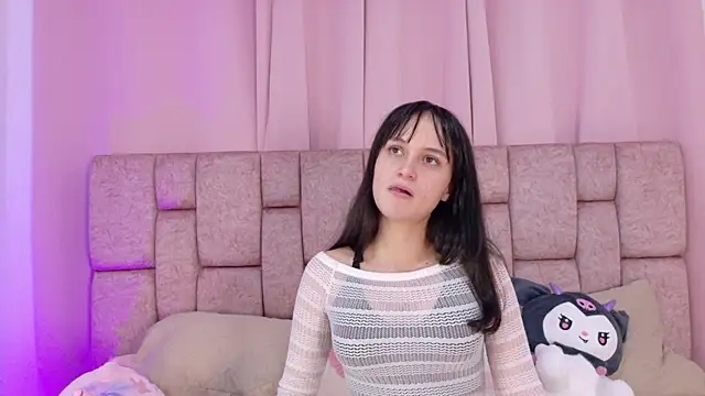 LolaYun online show from January 14, 4:12 pm