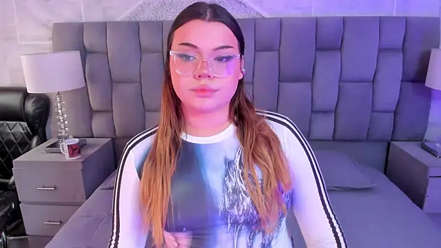 Maxxxine1 online show from March 6, 10:28 pm