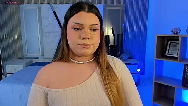 Maxxxine1 online show from April 13, 11:21 pm