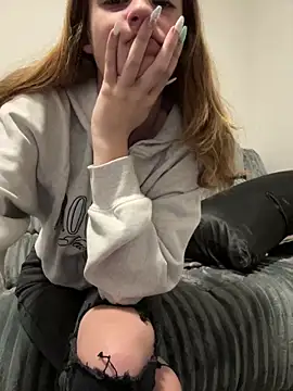 Snapshot of SeccySerena chatting on October 18, 5:35 pm SeccySerena online show from October 18, 5:35 pm