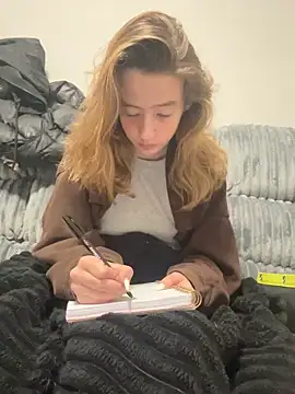 Snapshot of SeccySerena chatting on October 23, 5:23 pm SeccySerena online show from October 23, 5:23 pm