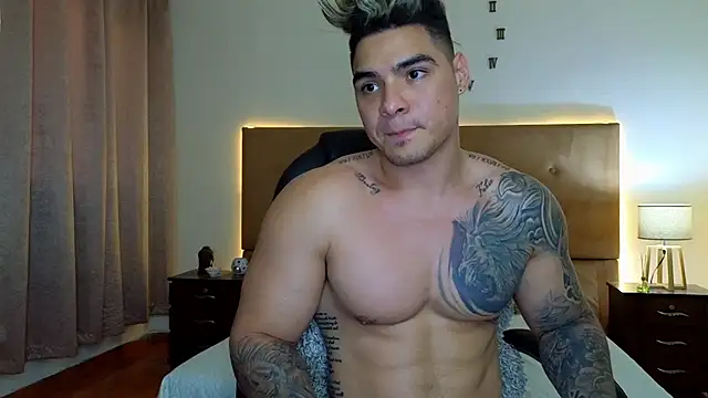 Steven Velez online show from October 17, 9:06 pm