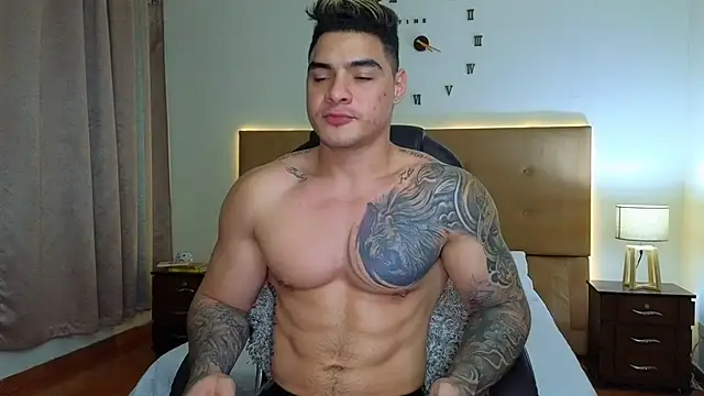 Steven Velez online show from December 15, 2:05 am