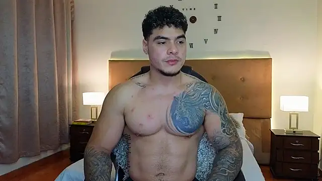 Steven Velez online show from April 16, 1:50 am