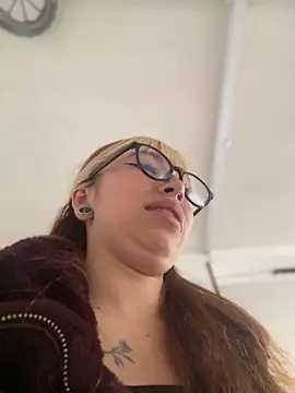 Sallem Pink online show from March 7, 11:18 am