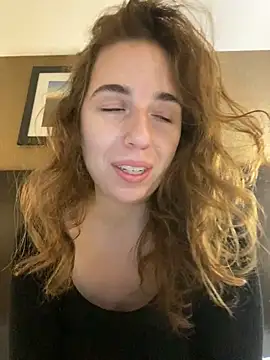 Snapshot of sweetsocalgirl chatting on September 28, 4:01 pm sweetsocalgirl online show from September 28, 4:01 pm