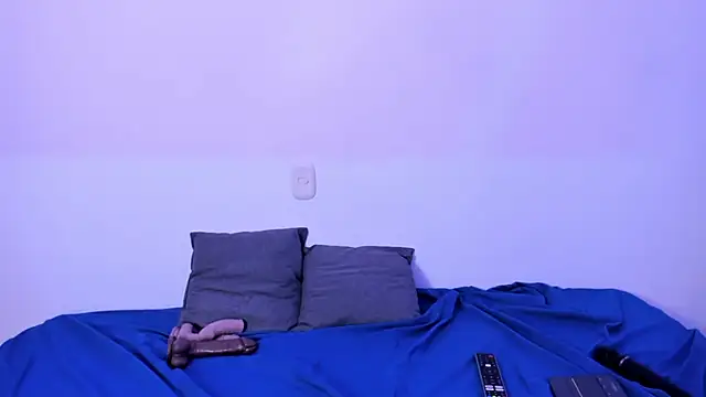 Renata reyes11 online show from October 19, 4:02 am