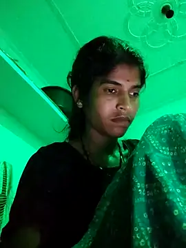 Snapshot of Sabnam_sony chatting on October 6, 3:42 pm Sabnam sony online show from October 6, 3:42 pm