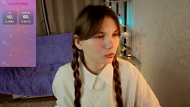 Nika OMG online show from November 5, 8:20 pm