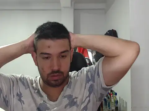 Axel11113 online show from November 5, 3:17 am