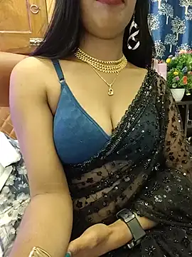 Snapshot of priya_26 chatting on June 23, 9:57 pm priya 26 online show from June 23, 9:57 pm