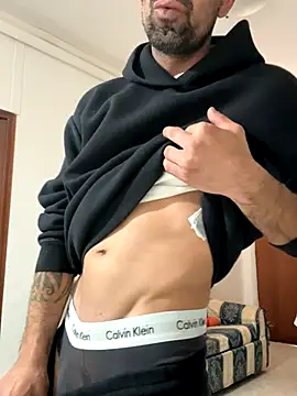 Snapshot of Nonsoilmionome89 chatting on October 17, 12:19 pm Nonsoilmionome89 online show from October 17, 12:19 pm