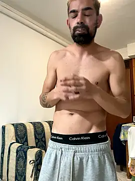 Snapshot of Nonsoilmionome89 chatting on November 7, 7:58 pm Nonsoilmionome89 online show from November 7, 7:58 pm