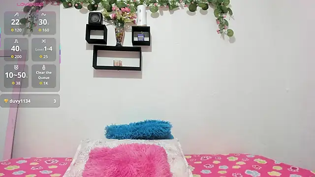 Anni petite  online show from October 19, 9:59 pm