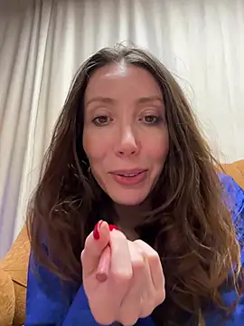 HellaryTourent online show from January 12, 3:17 pm