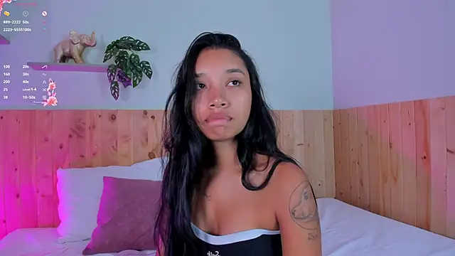 MissPocahontass online show from October 27, 11:47 am