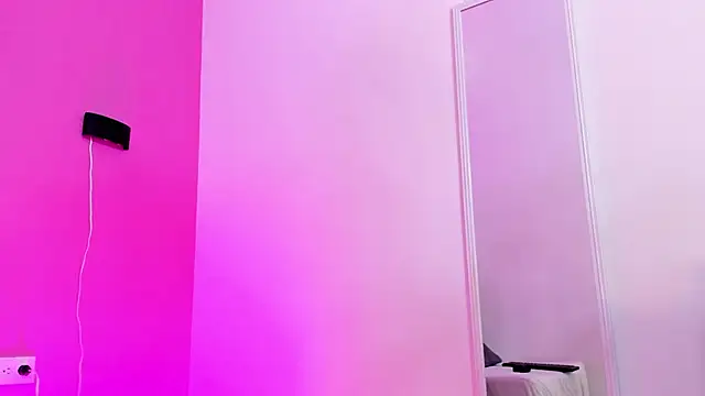 Horny ebonys online show from October 13, 12:05 pm