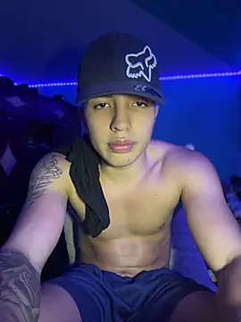 Snapshot of pabonsito chatting on June 25, 5:12 am pabonsito online show from June 25, 5:12 am