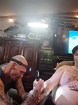 Snapshot of BonnienClyde5421 chatting on February 23, 9:01 pm BonnienClyde5421 online show from February 23, 9:01 pm