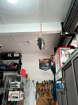 Snapshot of Terra-22cm chatting on October 18, 2:51 pm Terra-22cm online show from October 18, 2:51 pm