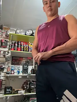 Snapshot of Terra-22cm chatting on November 1, 3:03 pm Terra-22cm online show from November 1, 3:03 pm