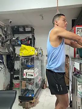 Snapshot of Terra-22cm chatting on November 14, 12:48 pm Terra-22cm online show from November 14, 12:48 pm