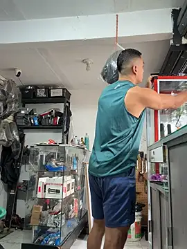 Snapshot of Terra-22cm chatting on November 16, 2:11 pm Terra-22cm online show from November 16, 2:11 pm