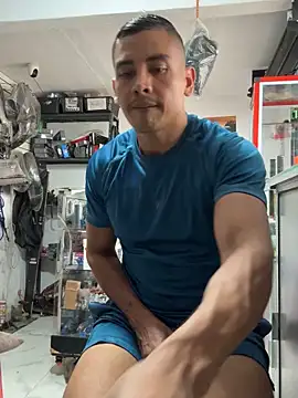 Snapshot of Terra-22cm chatting on November 18, 3:05 pm Terra-22cm online show from November 18, 3:05 pm