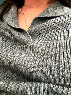 One mores online show from January 8, 7:54 am