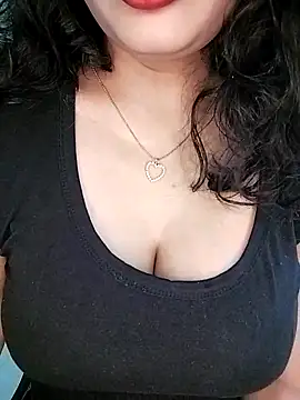 your avni online show from November 1, 7:05 pm