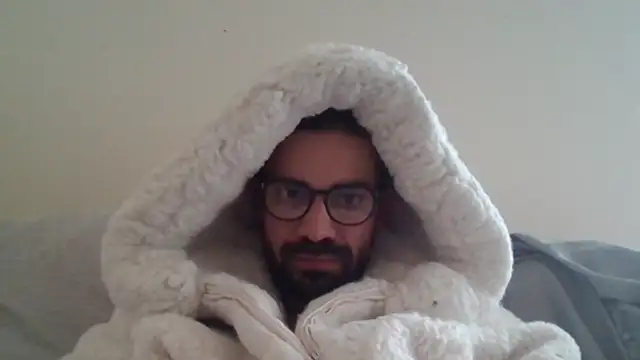 Snapshot of MartyTheSmarty chatting on November 27, 4:31 pm MartyTheSmarty online show from November 27, 4:31 pm