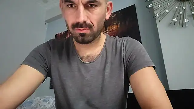 Apooabe online show from February 4, 2:56 pm