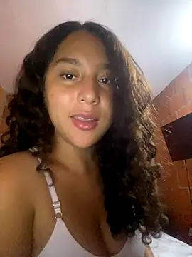 AnaisVelvet11 online show from November 3, 12:24 am