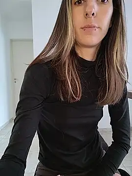 sweetsinxxx online show from April 20, 3:04 pm